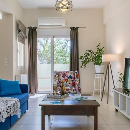 Blue Iris: Stylish Apartment Just 10 Minutes Walk From Old Town Chania Chania  Exterior foto