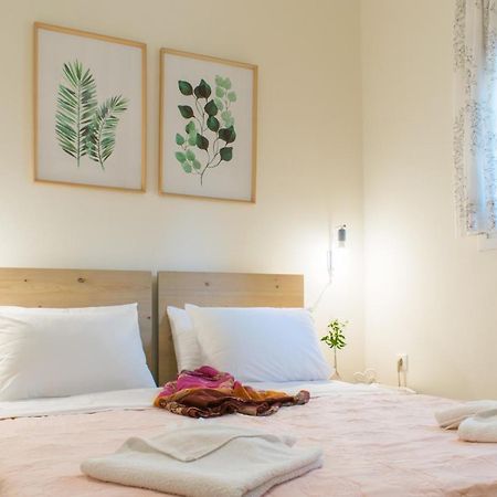 Blue Iris: Stylish Apartment Just 10 Minutes Walk From Old Town Chania Chania  Exterior foto