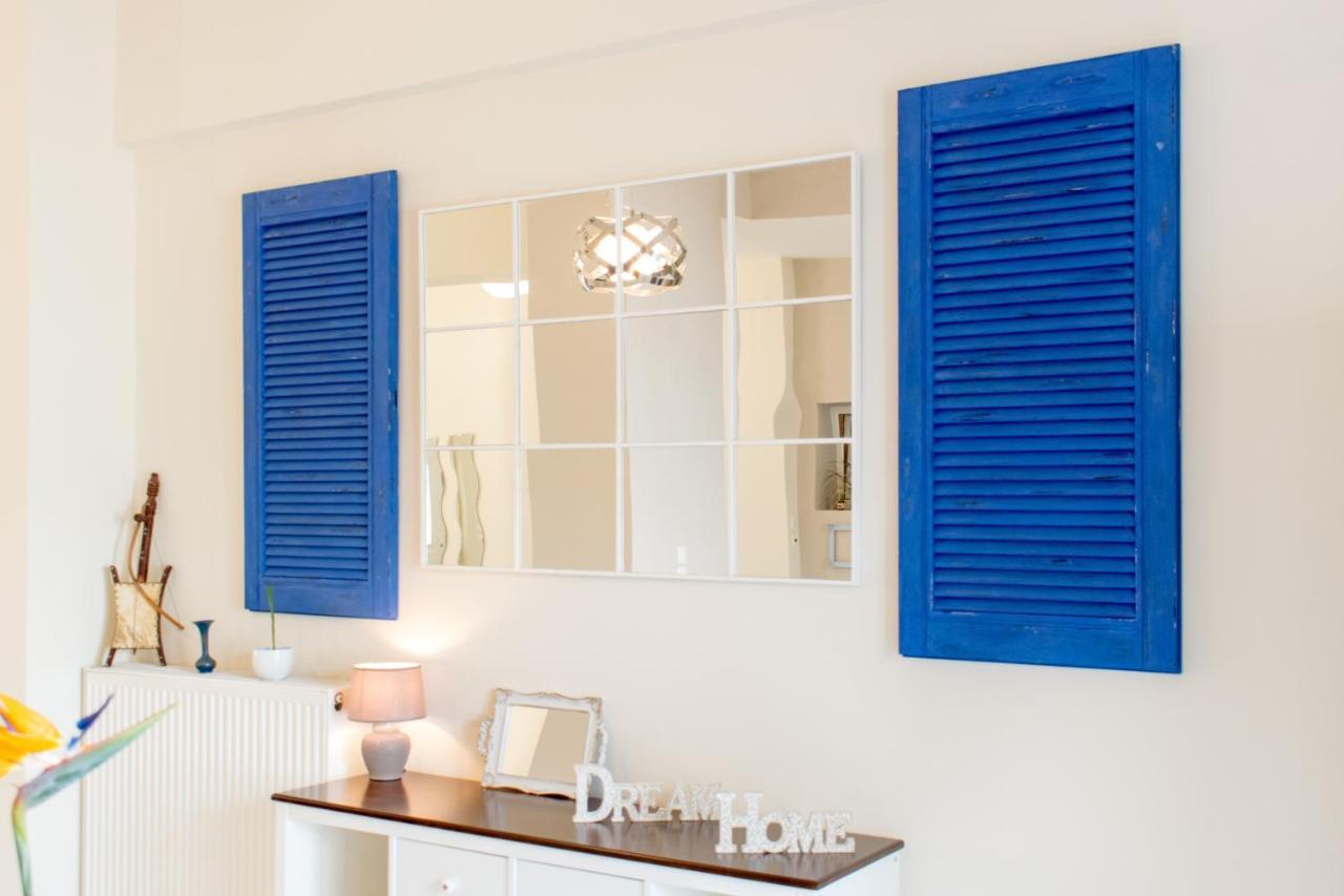 Blue Iris: Stylish Apartment Just 10 Minutes Walk From Old Town Chania Chania  Exterior foto