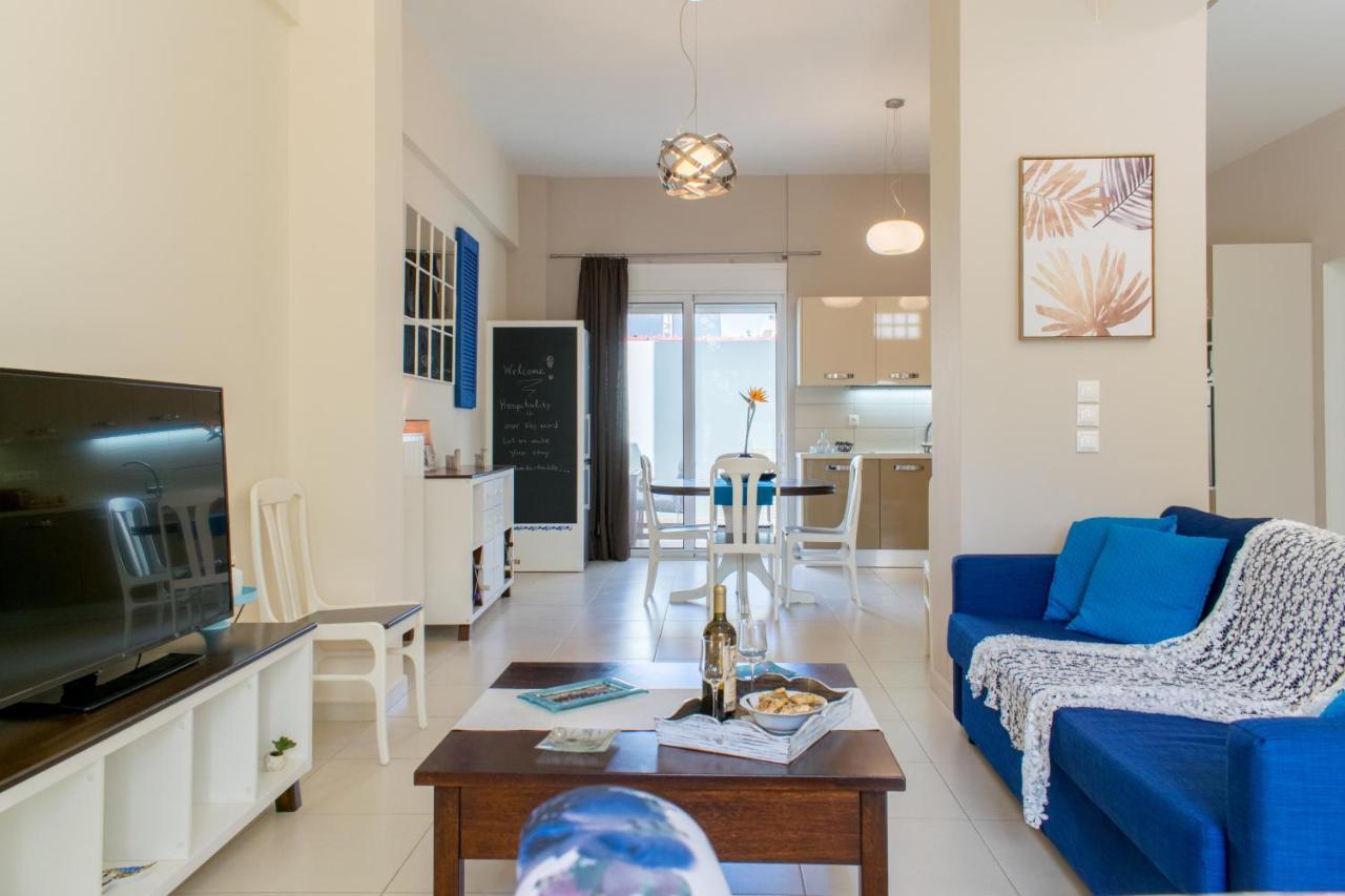 Blue Iris: Stylish Apartment Just 10 Minutes Walk From Old Town Chania Chania  Exterior foto